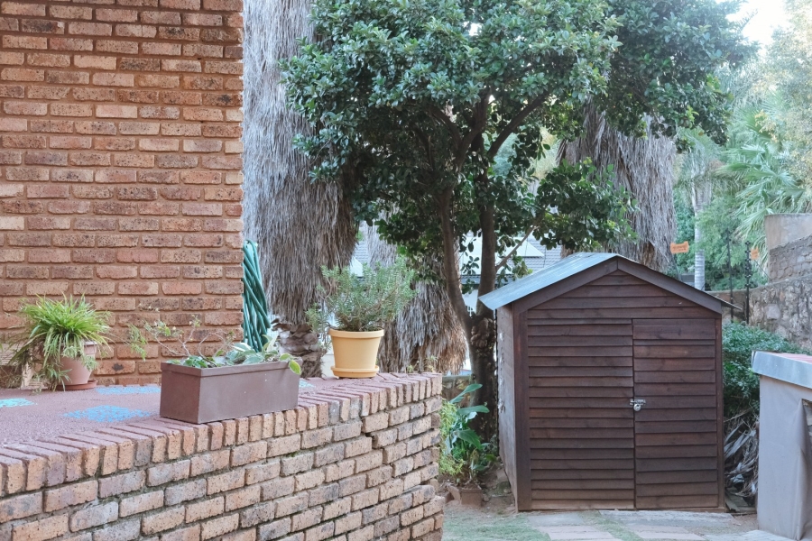 3 Bedroom Property for Sale in Oakdene Gauteng