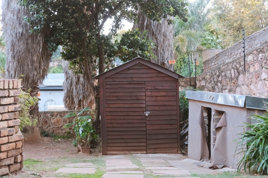 3 Bedroom Property for Sale in Oakdene Gauteng