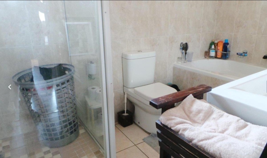 3 Bedroom Property for Sale in Sunnyridge Gauteng