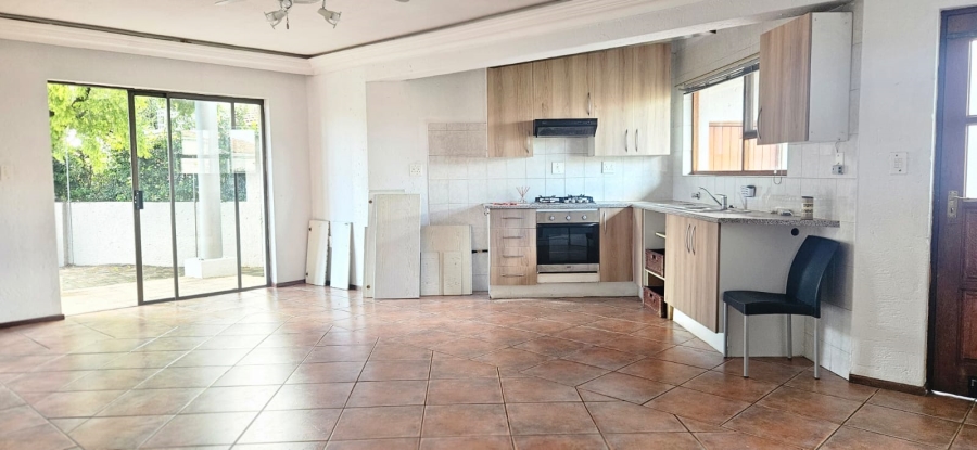 2 Bedroom Property for Sale in Bromhof Gauteng