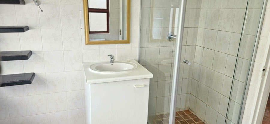 2 Bedroom Property for Sale in Bromhof Gauteng