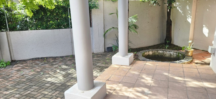 2 Bedroom Property for Sale in Bromhof Gauteng