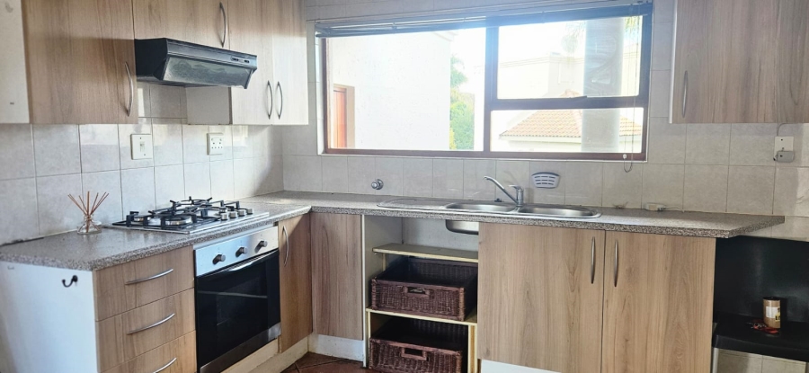 2 Bedroom Property for Sale in Bromhof Gauteng