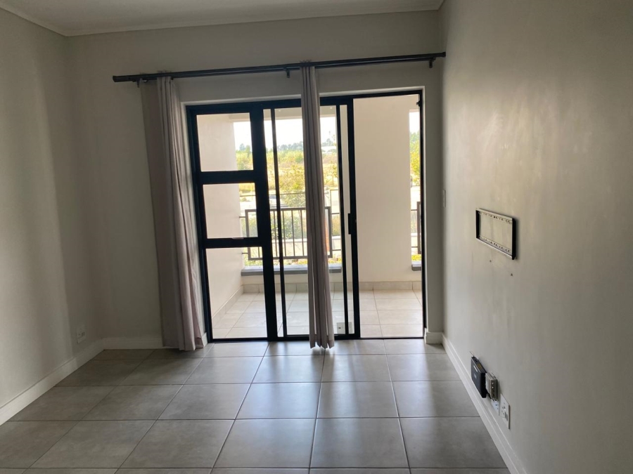 To Let 1 Bedroom Property for Rent in Waterfall Gauteng