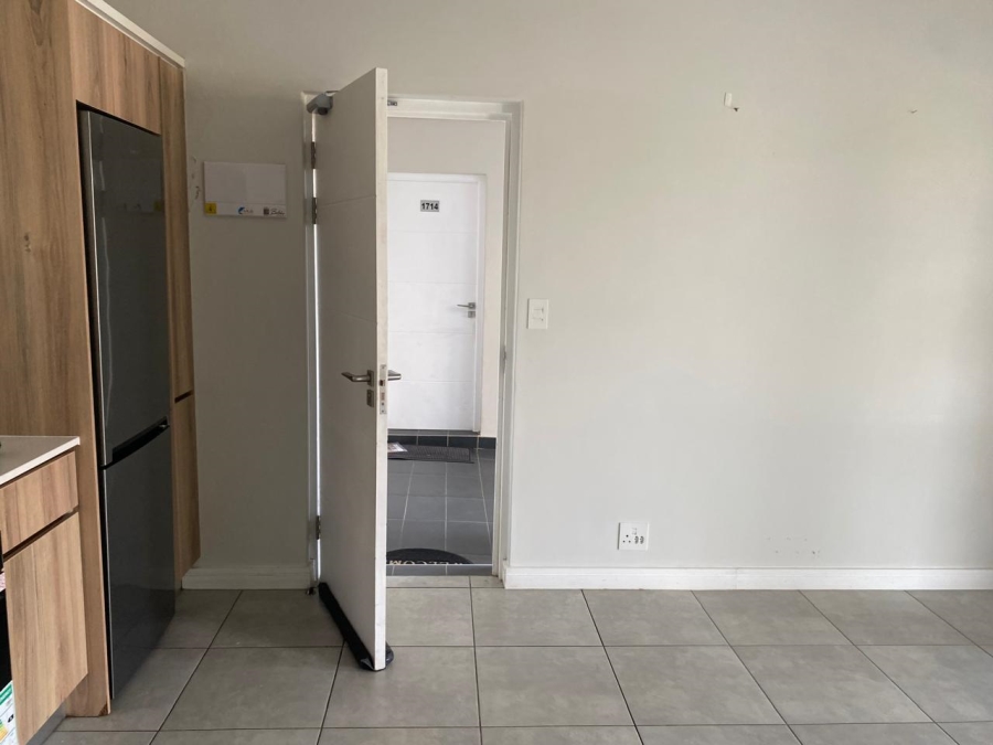 To Let 1 Bedroom Property for Rent in Waterfall Gauteng