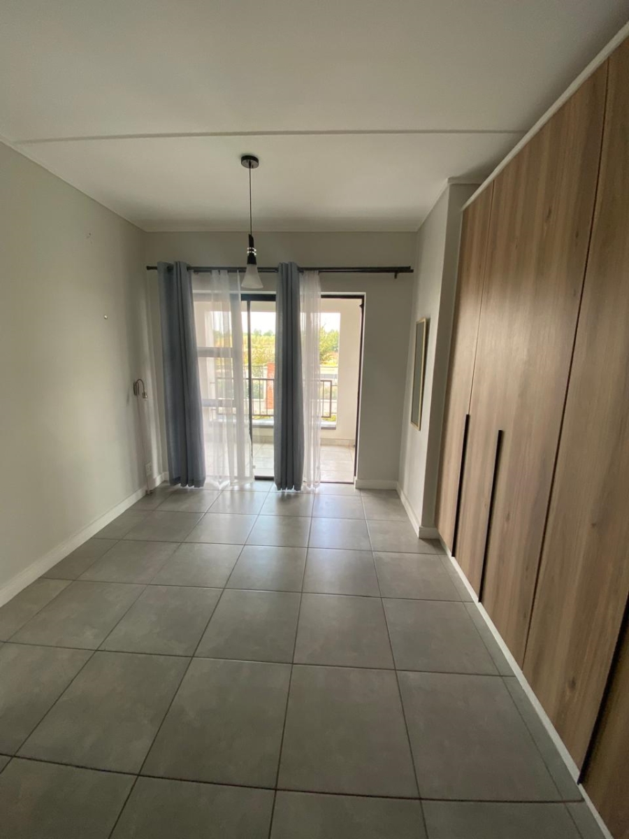 To Let 1 Bedroom Property for Rent in Waterfall Gauteng