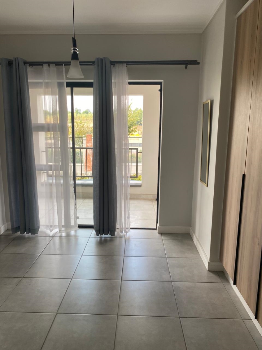 To Let 1 Bedroom Property for Rent in Waterfall Gauteng