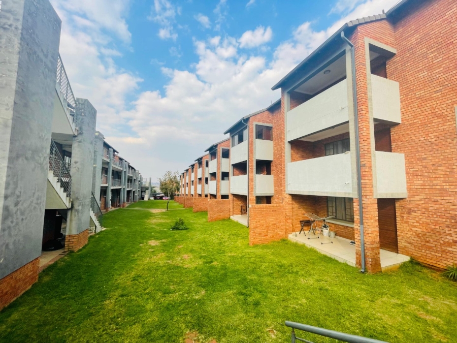 2 Bedroom Property for Sale in Sagewood Gauteng
