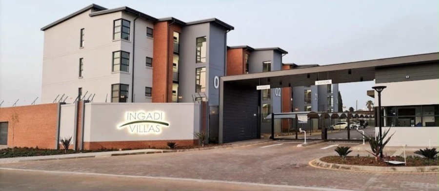 To Let 3 Bedroom Property for Rent in Glen Marais Gauteng