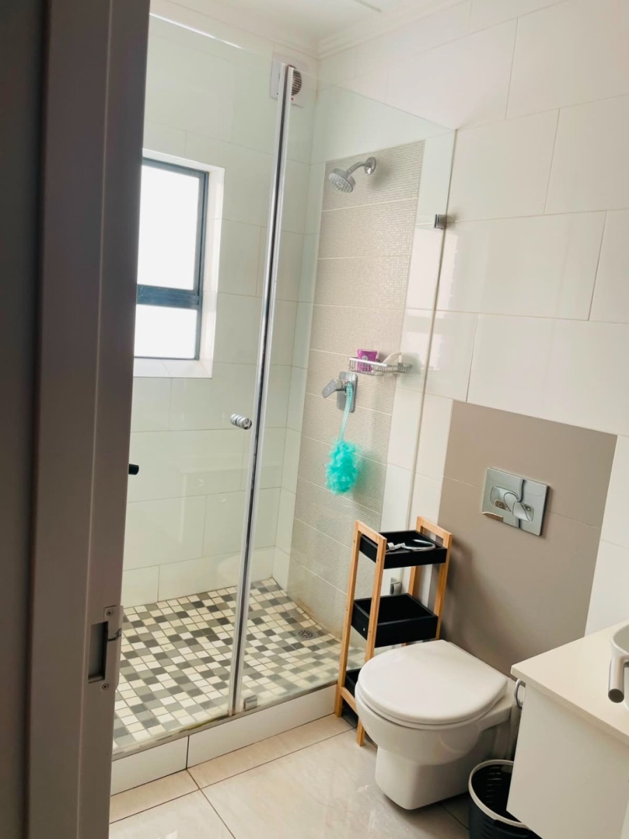 To Let 3 Bedroom Property for Rent in Glen Marais Gauteng