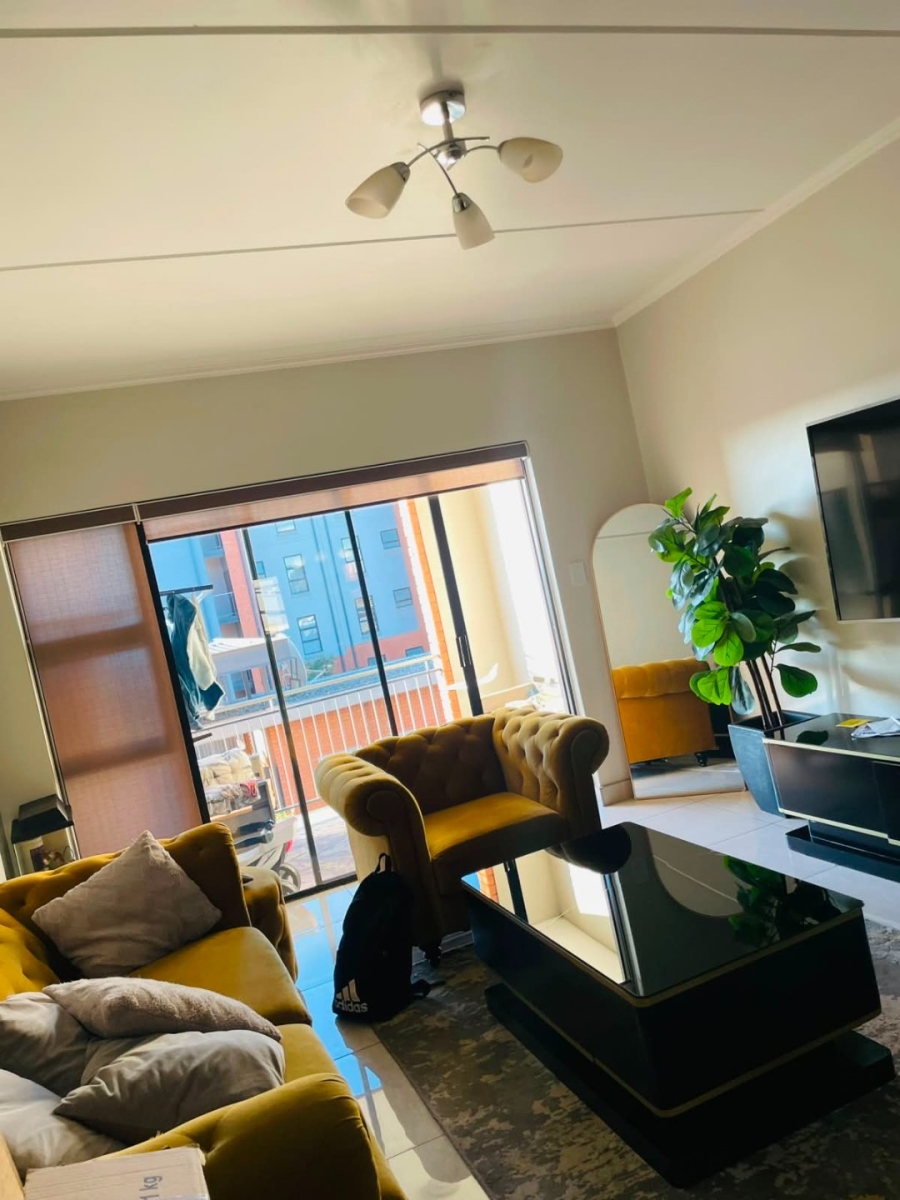 To Let 3 Bedroom Property for Rent in Glen Marais Gauteng