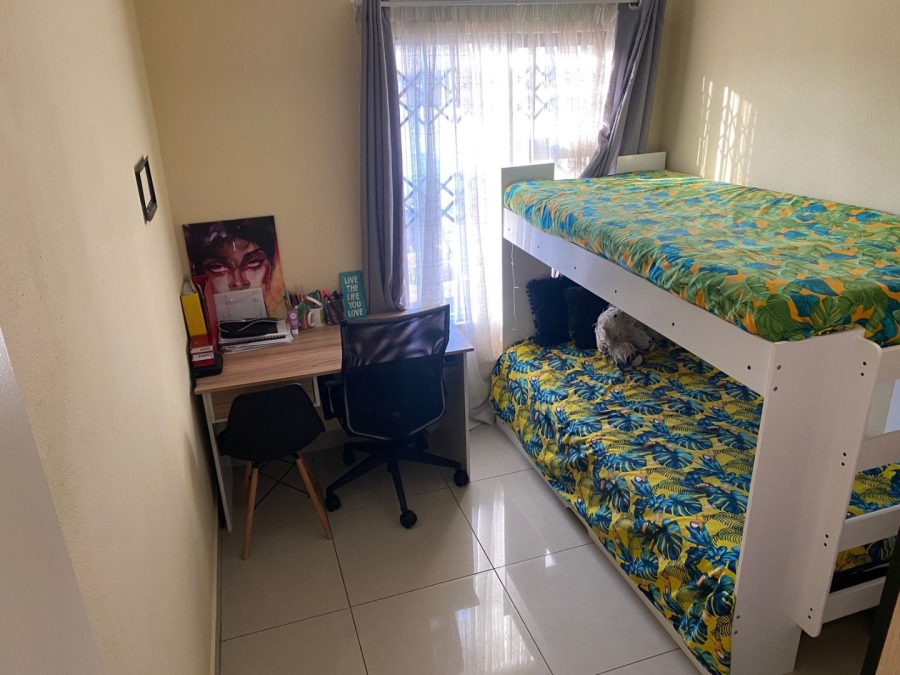 To Let 3 Bedroom Property for Rent in Blue Hills Gauteng