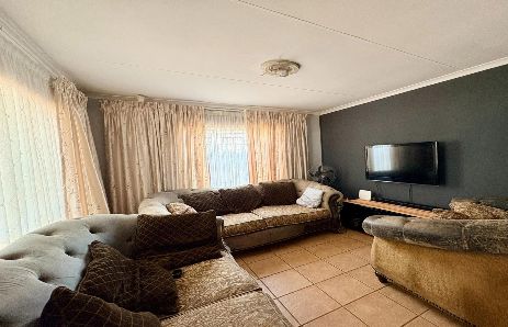 3 Bedroom Property for Sale in The Orchards Gauteng