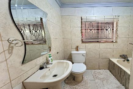 3 Bedroom Property for Sale in The Orchards Gauteng