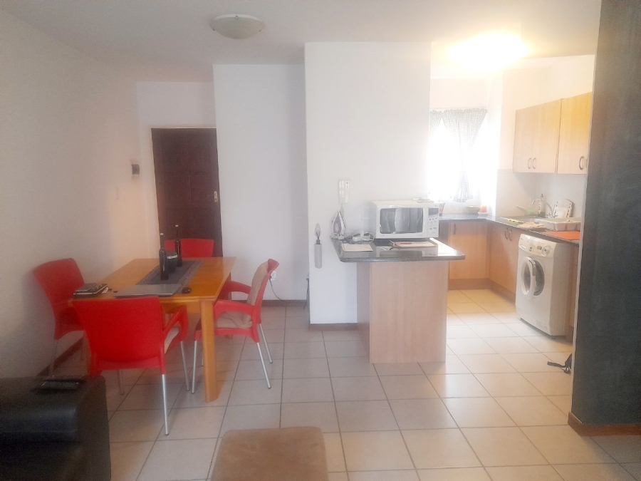 2 Bedroom Property for Sale in The Reeds Gauteng