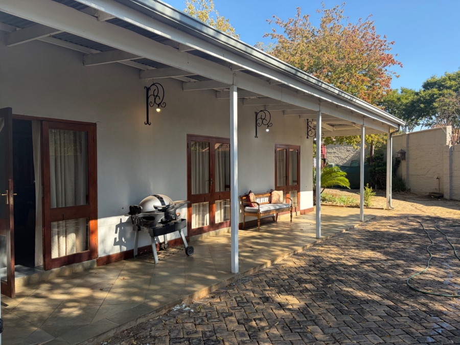 1 Bedroom Property for Sale in Equestria Gauteng