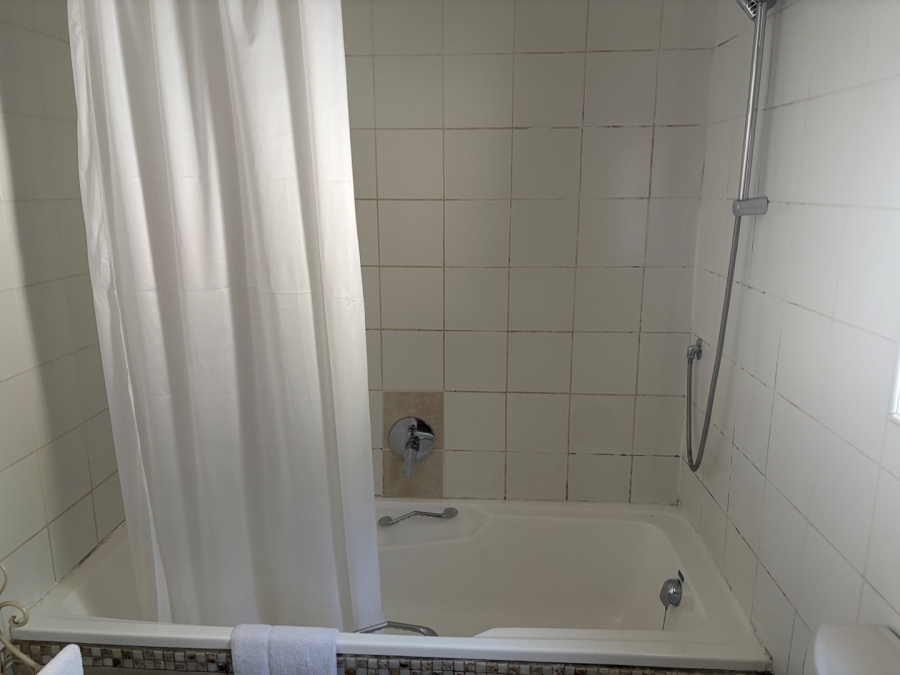 1 Bedroom Property for Sale in Equestria Gauteng