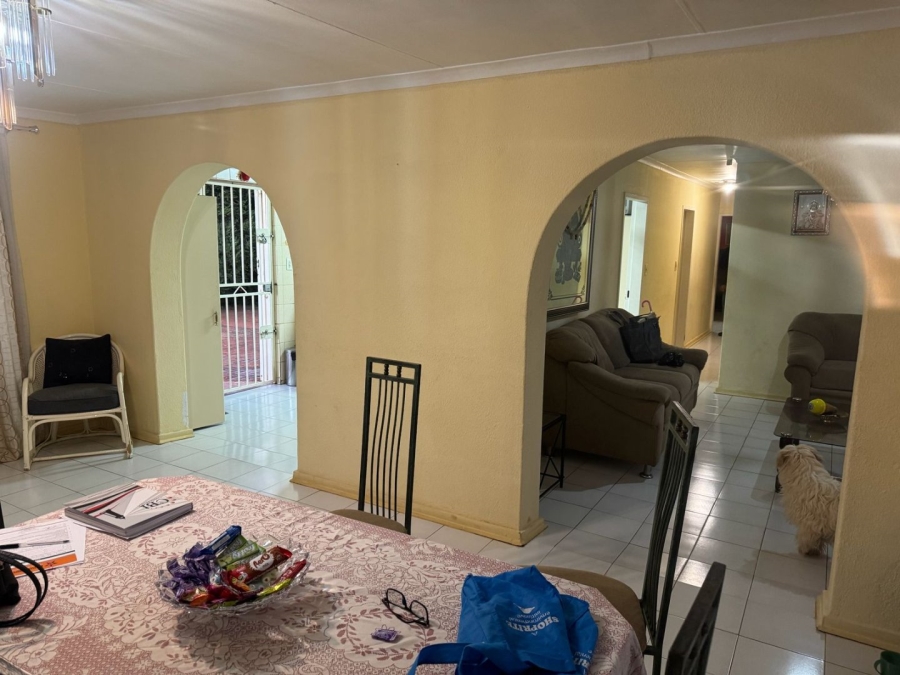 4 Bedroom Property for Sale in Lenasia South Gauteng