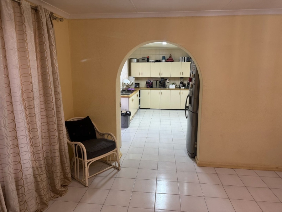4 Bedroom Property for Sale in Lenasia South Gauteng