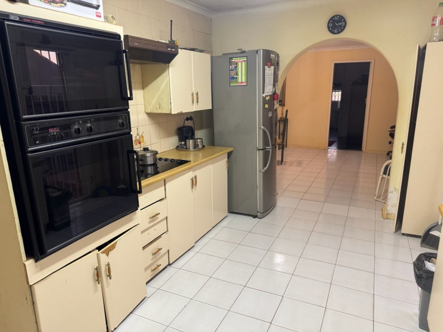 4 Bedroom Property for Sale in Lenasia South Gauteng