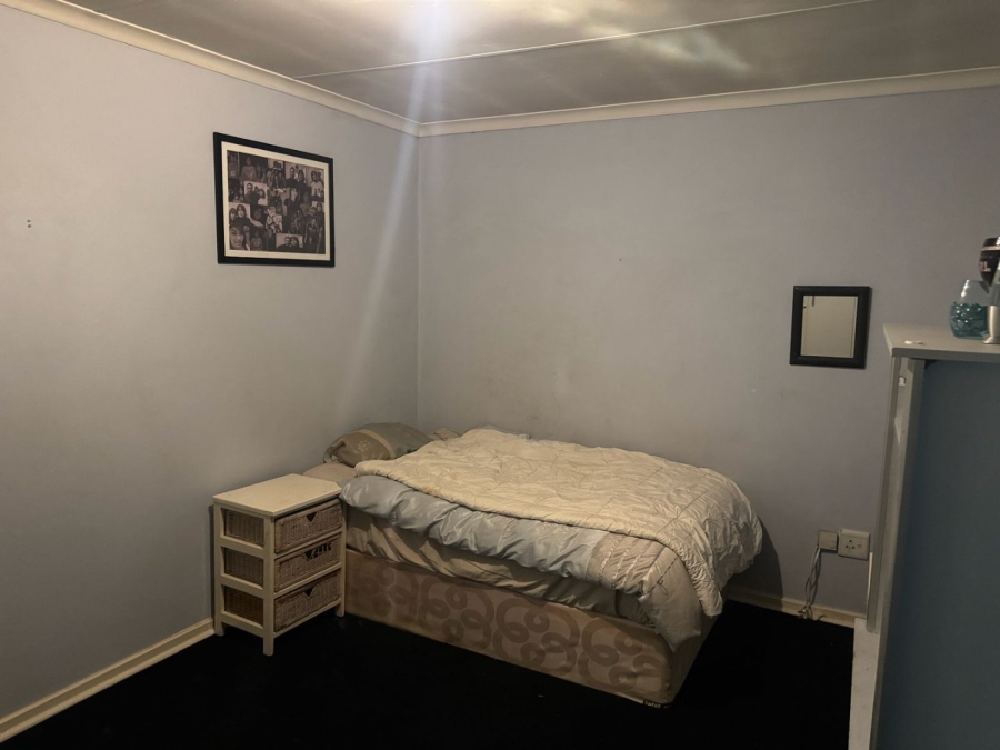 4 Bedroom Property for Sale in Lenasia South Gauteng
