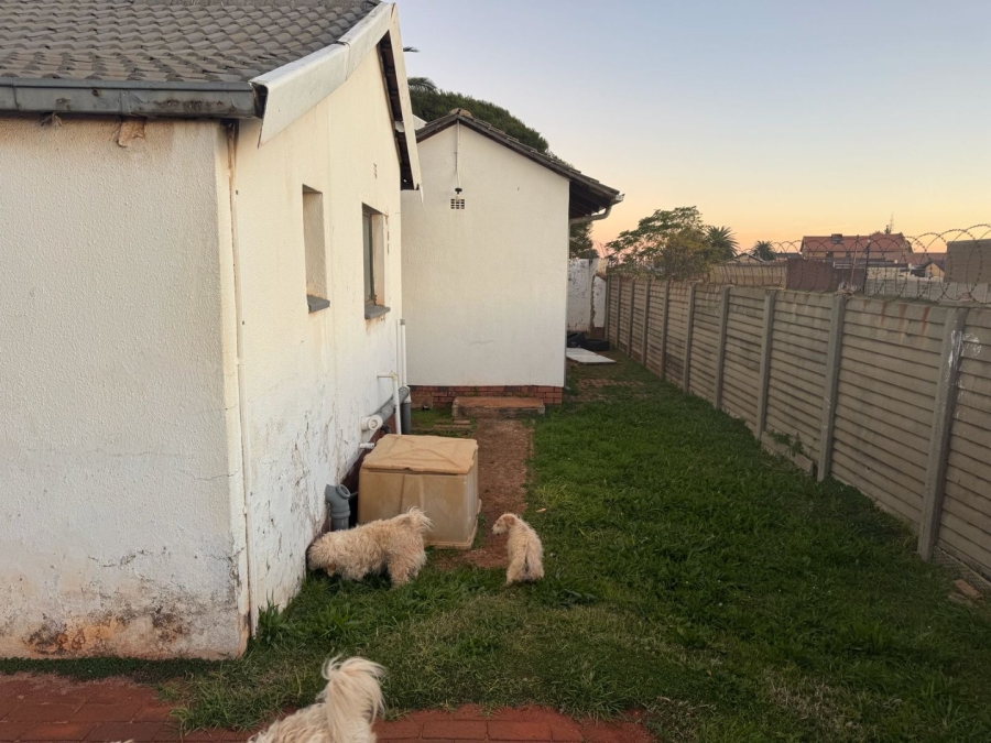 4 Bedroom Property for Sale in Lenasia South Gauteng