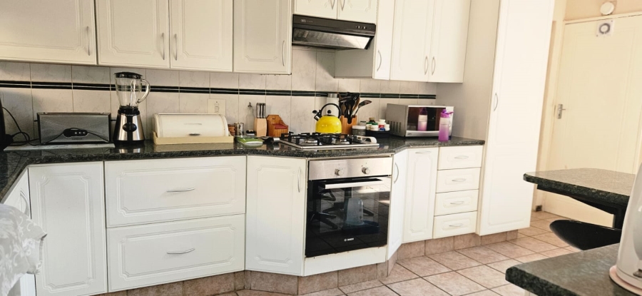 3 Bedroom Property for Sale in North Riding AH Gauteng