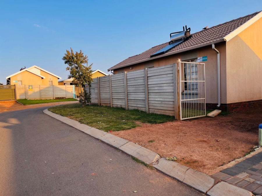 3 Bedroom Property for Sale in Sky City Gauteng
