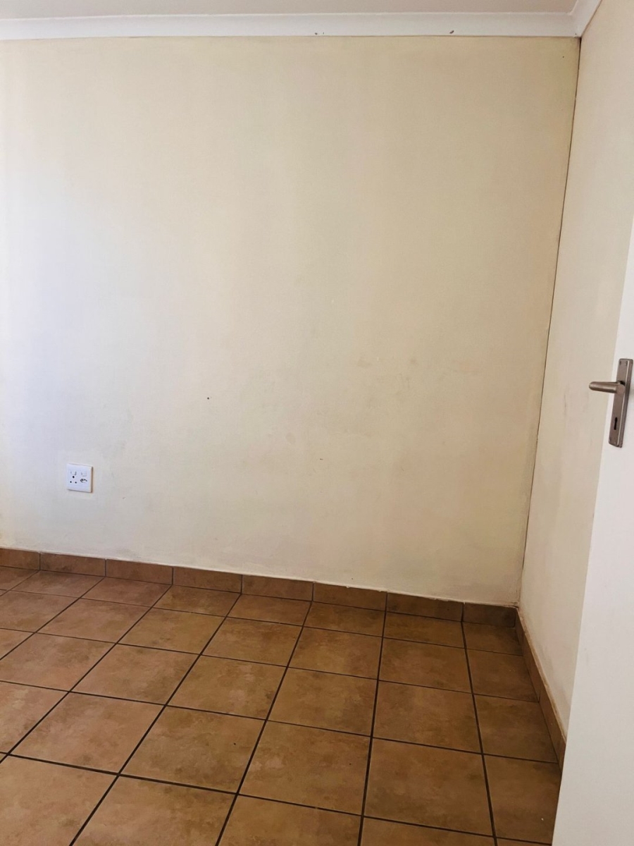 3 Bedroom Property for Sale in Sky City Gauteng