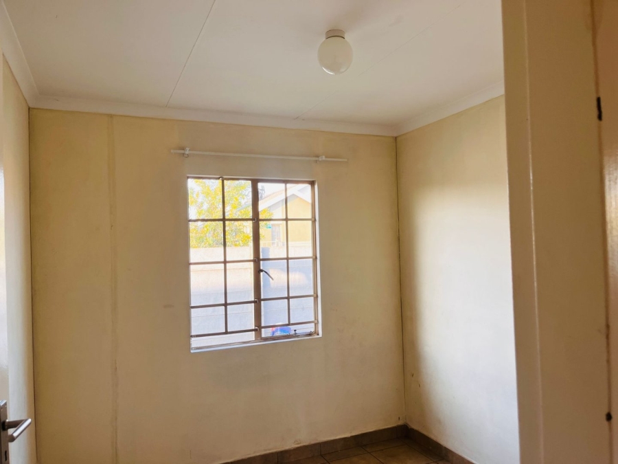 3 Bedroom Property for Sale in Sky City Gauteng