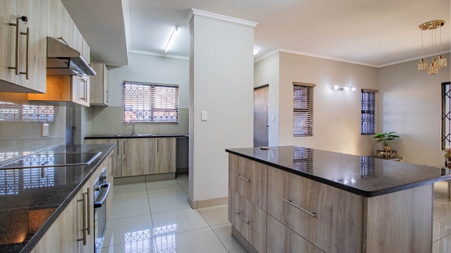 3 Bedroom Property for Sale in Lambton Gauteng