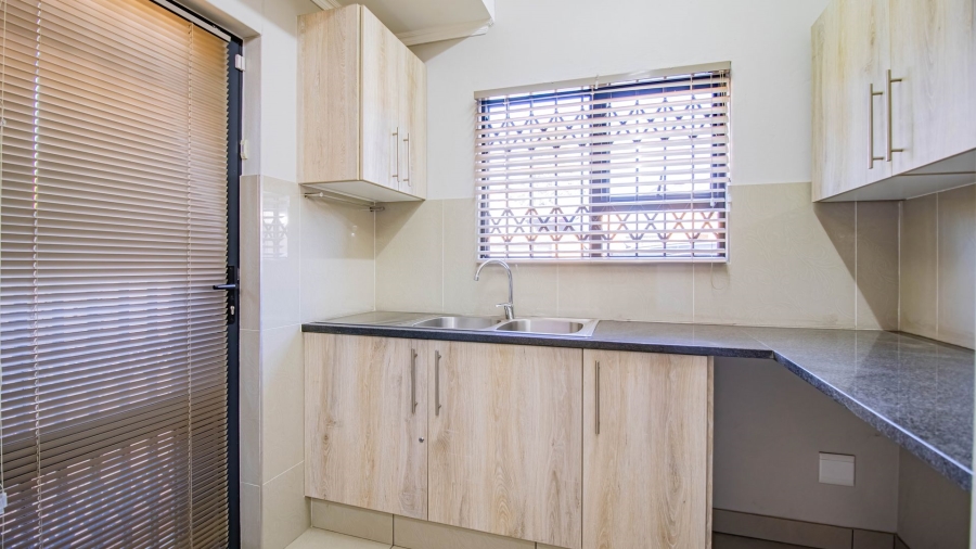 3 Bedroom Property for Sale in Lambton Gauteng
