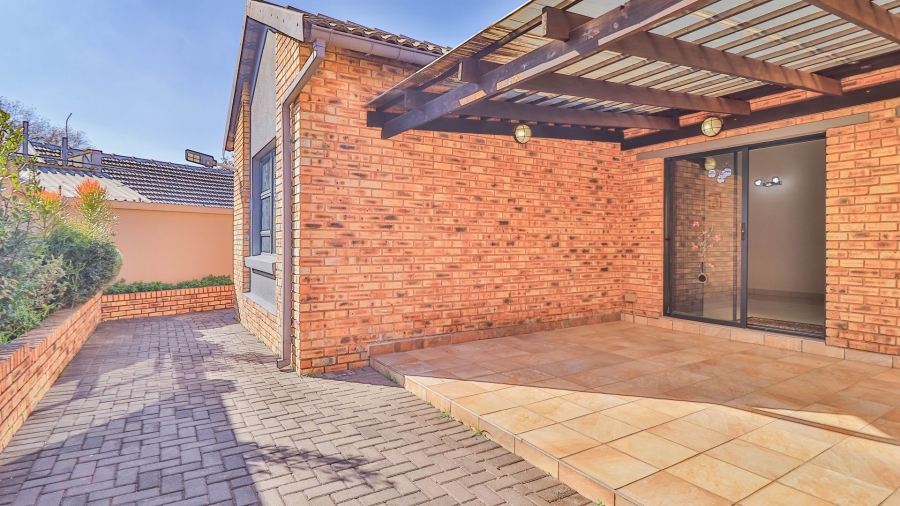 3 Bedroom Property for Sale in Lambton Gauteng
