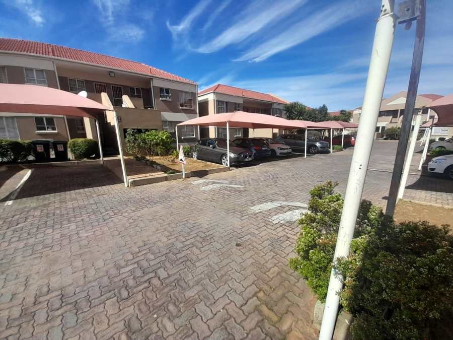 To Let 2 Bedroom Property for Rent in Winchester Hills Gauteng