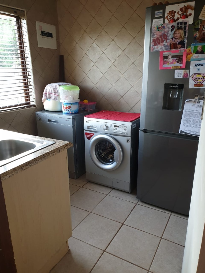 To Let 3 Bedroom Property for Rent in Jatniel Gauteng