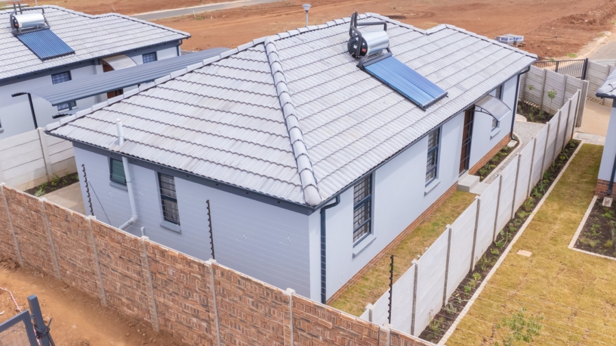 To Let 3 Bedroom Property for Rent in Sky City Gauteng
