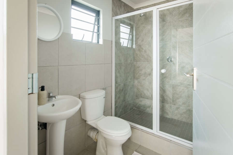 To Let 3 Bedroom Property for Rent in Sky City Gauteng