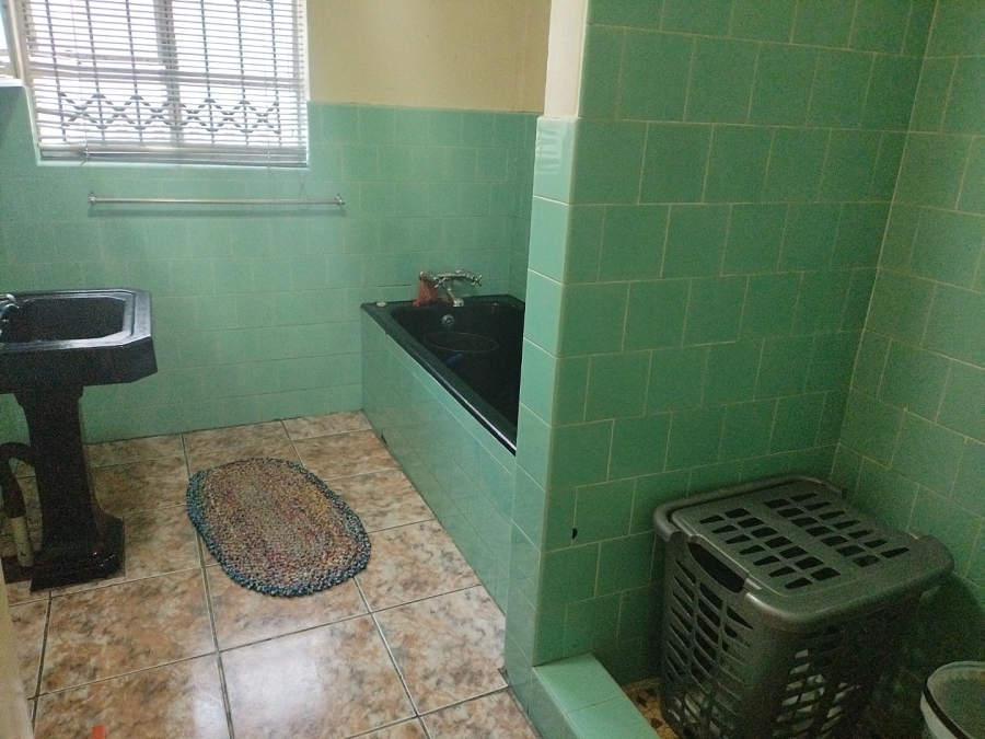 3 Bedroom Property for Sale in Selcourt Gauteng