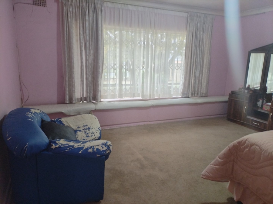 3 Bedroom Property for Sale in Selcourt Gauteng