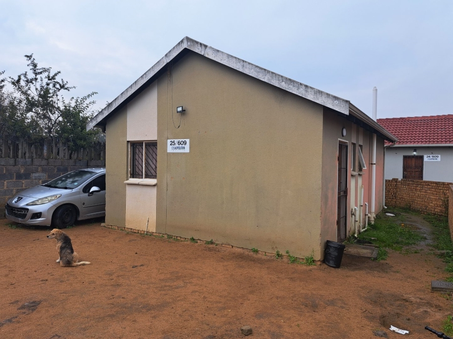 2 Bedroom Property for Sale in Zandspruit Gauteng