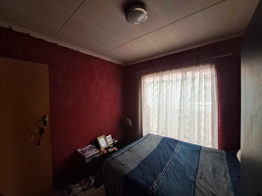 2 Bedroom Property for Sale in Zandspruit Gauteng