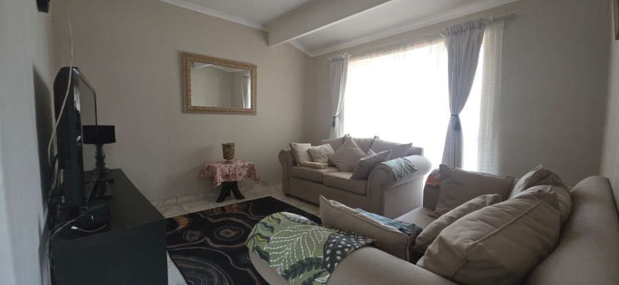 3 Bedroom Property for Sale in Brackendowns Gauteng
