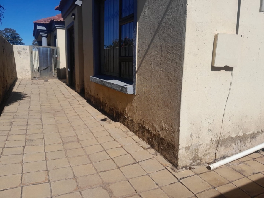 3 Bedroom Property for Sale in Vosloorus Gauteng