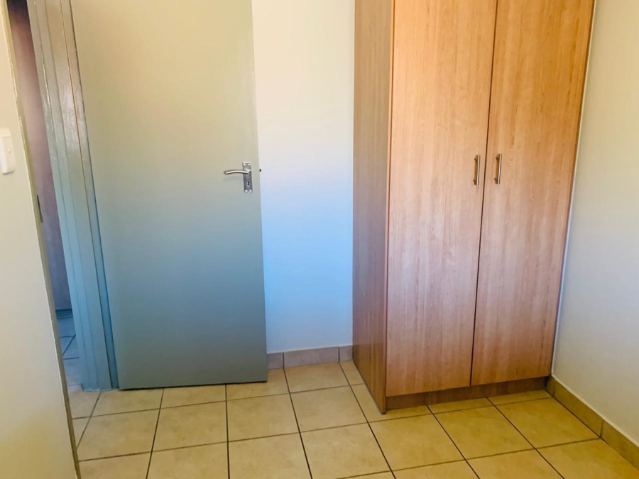 2 Bedroom Property for Sale in Alveda Gauteng