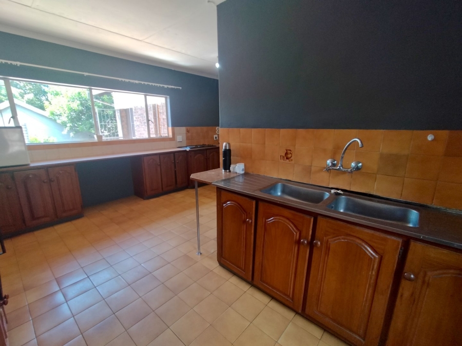 4 Bedroom Property for Sale in Bronberrick Gauteng
