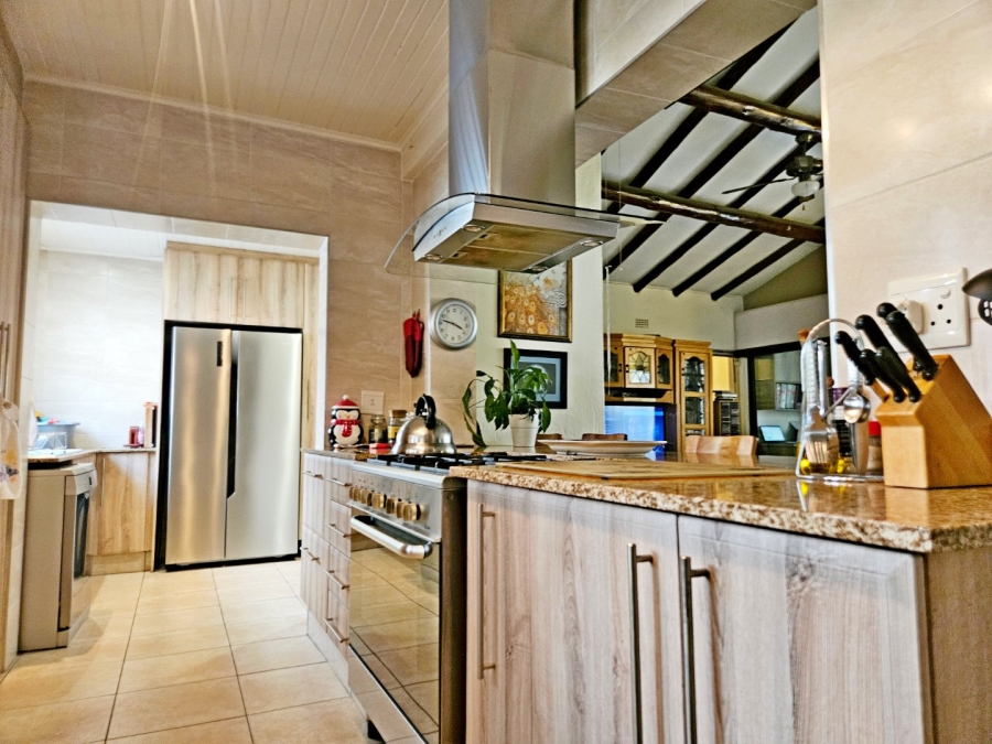 4 Bedroom Property for Sale in Van Riebeeck Park Gauteng