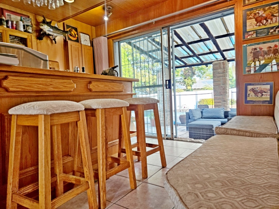4 Bedroom Property for Sale in Van Riebeeck Park Gauteng