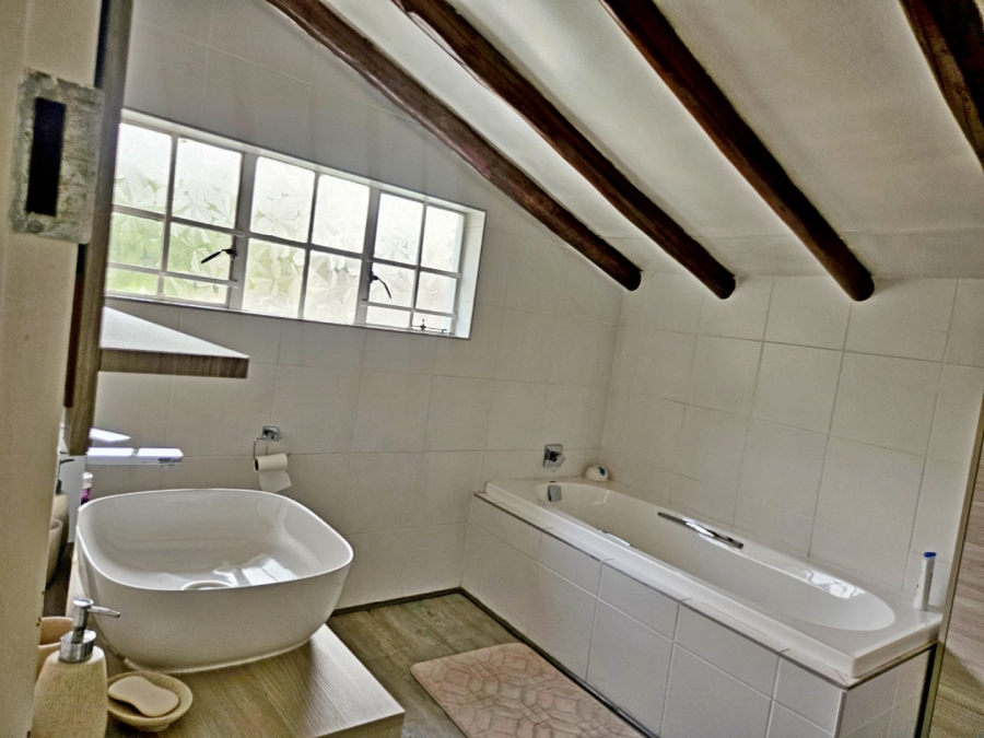 4 Bedroom Property for Sale in Van Riebeeck Park Gauteng