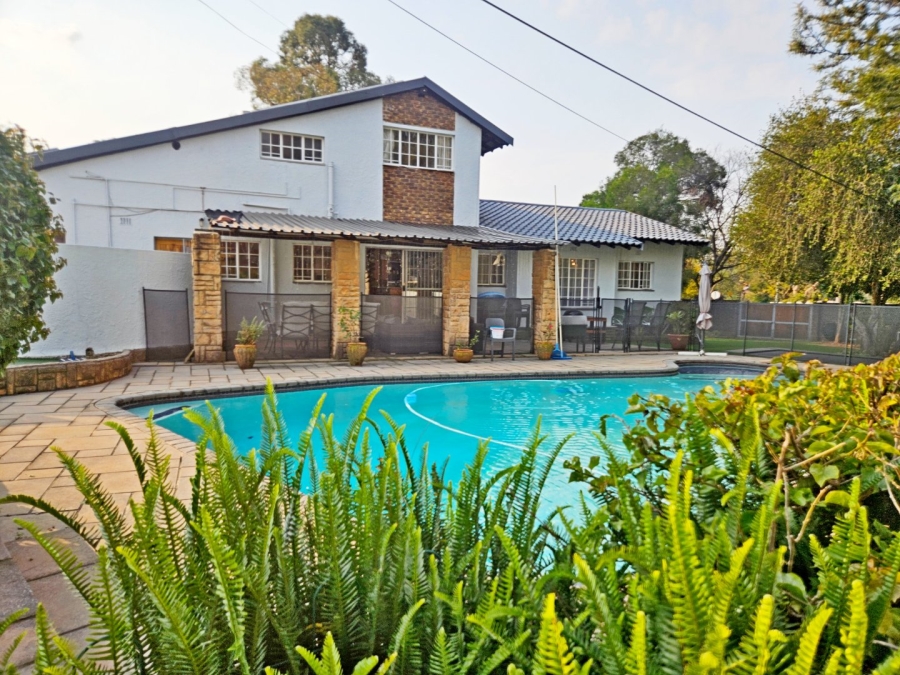 4 Bedroom Property for Sale in Van Riebeeck Park Gauteng