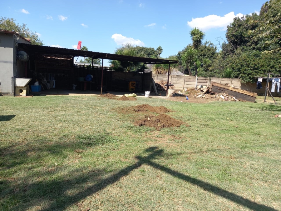 6 Bedroom Property for Sale in Booysens Gauteng